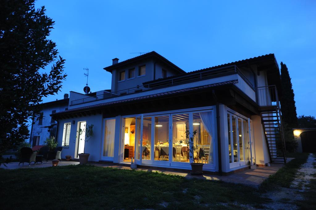 Monte Maino Bed & Breakfast Desenzano del Garda Exterior foto