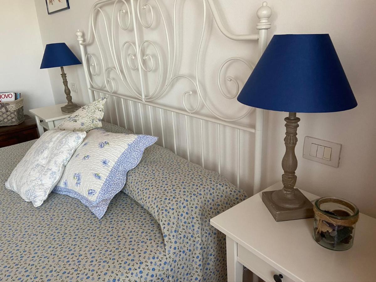 Monte Maino Bed & Breakfast Desenzano del Garda Exterior foto